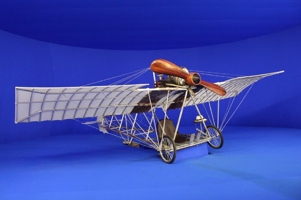 Santos Dumont o pai da aviação é mineiro Turismo de Minas