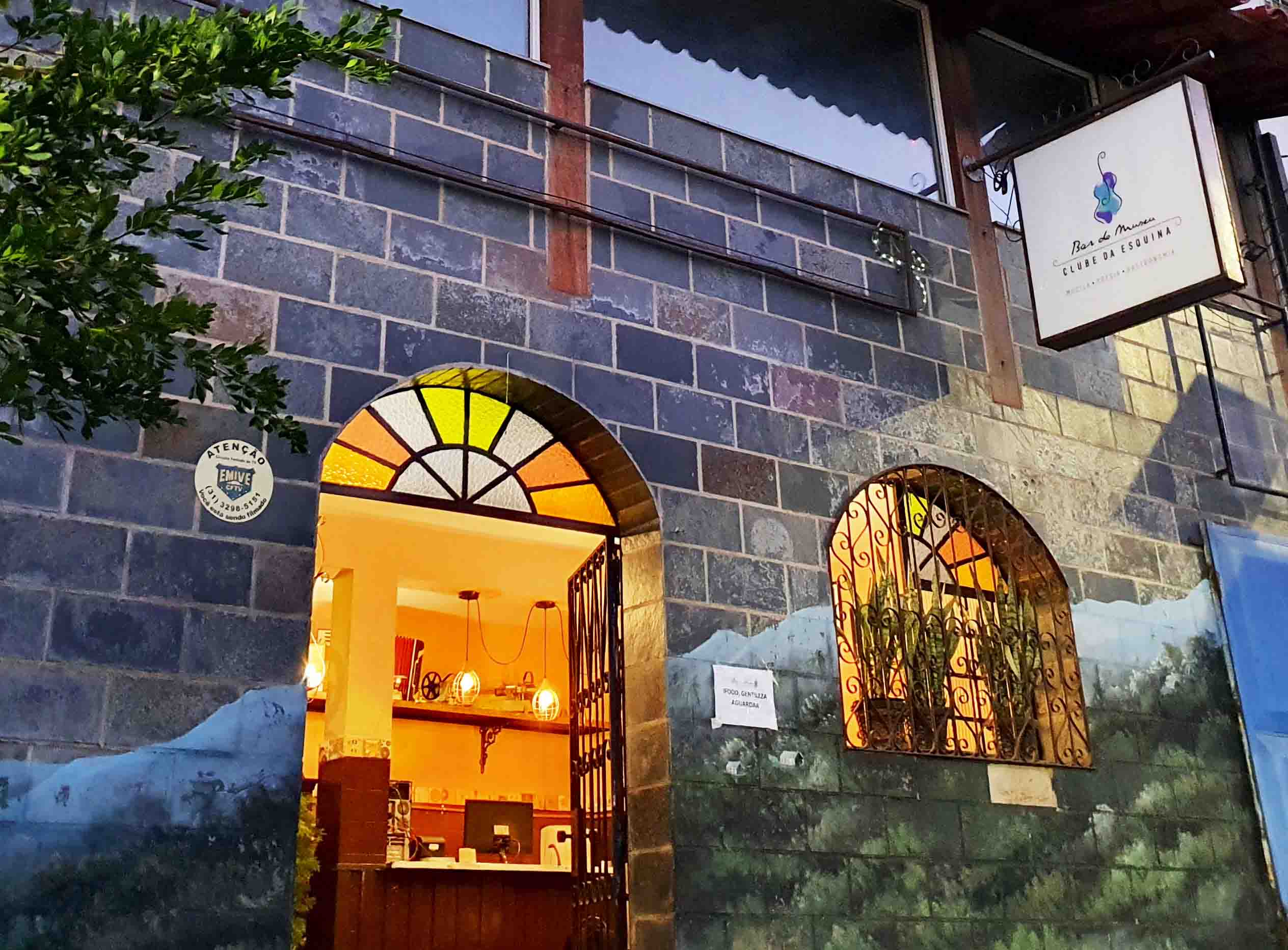 Bar Museu Clube da Esquina celebra seis anos com programação especial Turismo de Minas